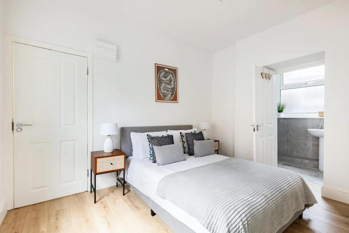 Stylish One Bedroom Apartment In Greater London Bagian luar foto